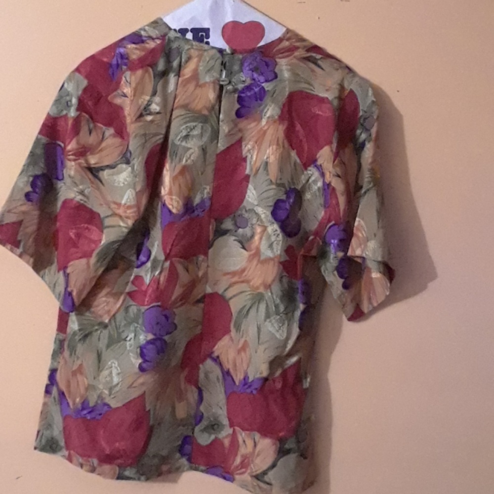 Shirt - Picture 2 of 2